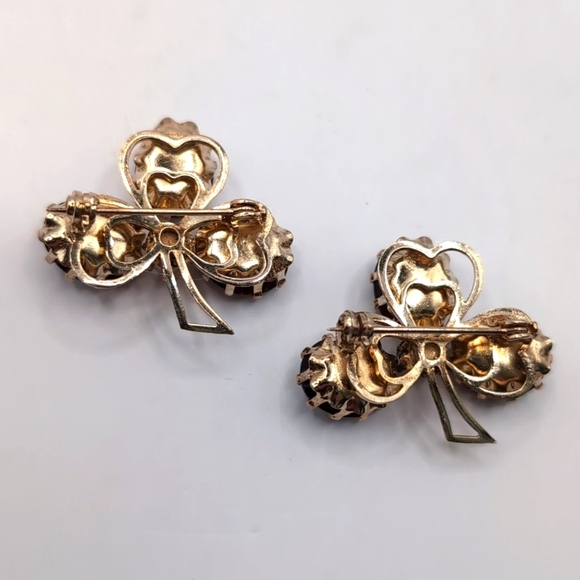 2 Gold Tone Brooches - Pair of Vintage Garnet Glass Faux Pearl Pins 1.25" X 1" - Picture 4 of 9